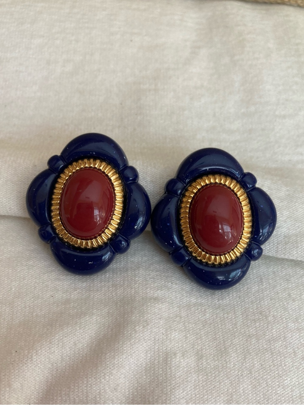 Navy Blue and Reddish Brown Vintage Clip on Earrings